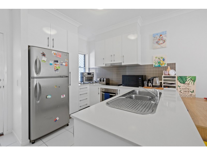 2/180-182 Thorneside Road, Thorneside QLD 4158