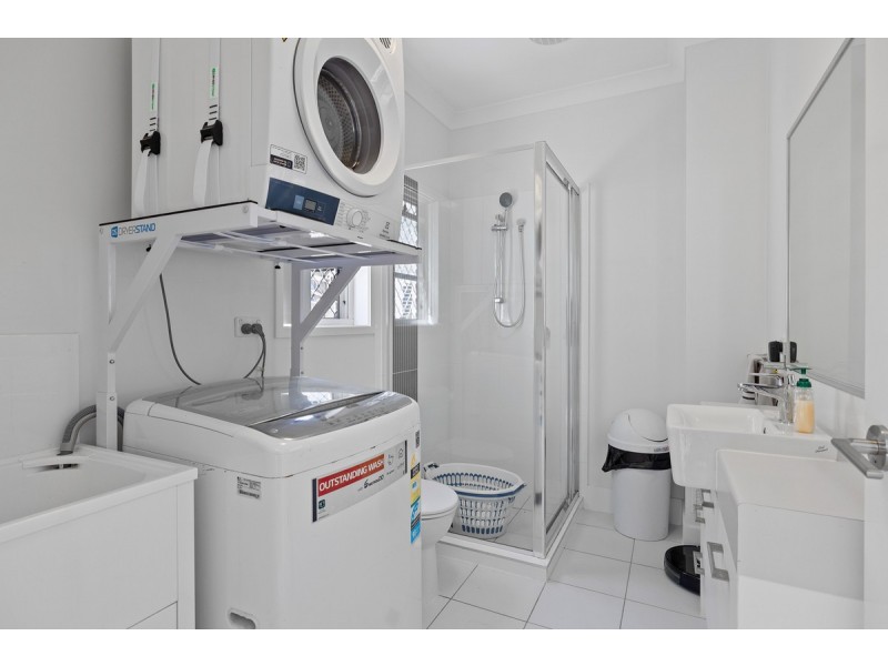 2/180-182 Thorneside Road, Thorneside QLD 4158