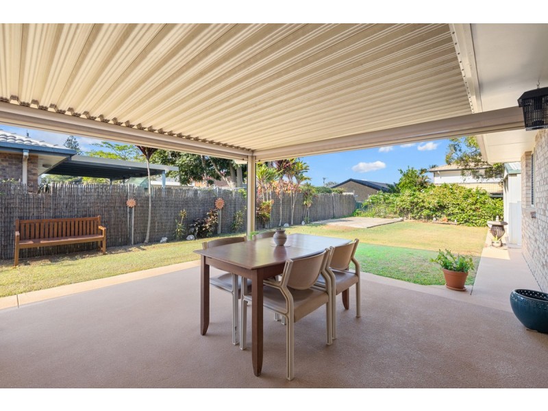 16 Vera Street, Redland Bay QLD 4165