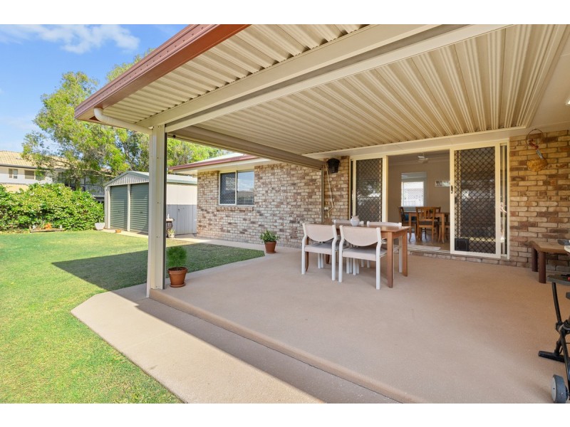 16 Vera Street, Redland Bay QLD 4165