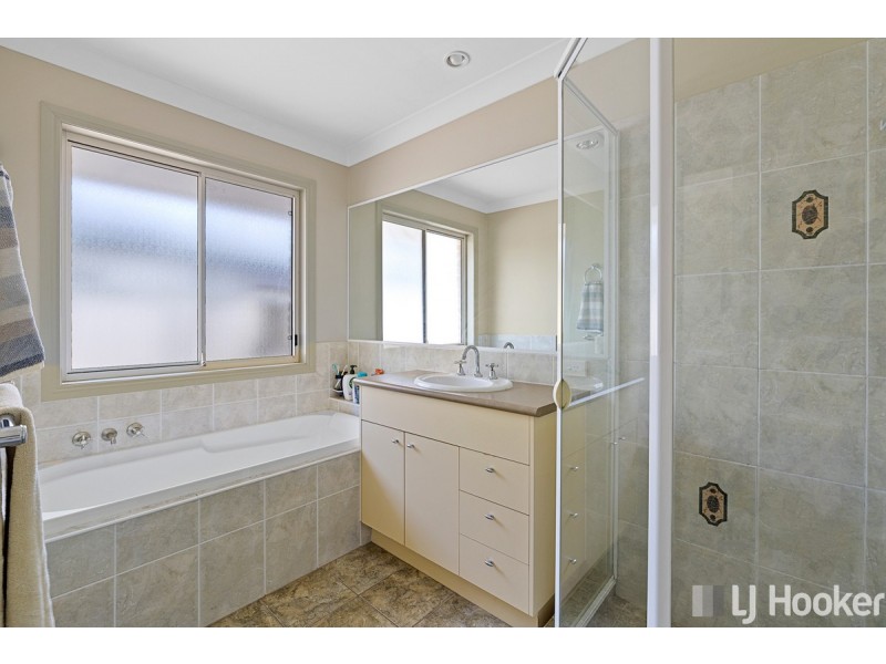 6 Olympus Drive, Cleveland QLD 4163