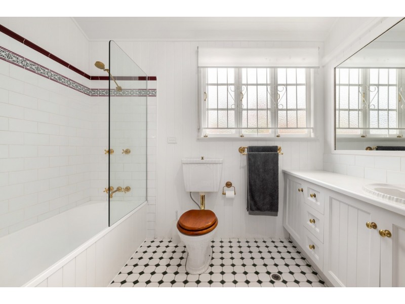 3 Mowbray Terrace, East Brisbane QLD 4169