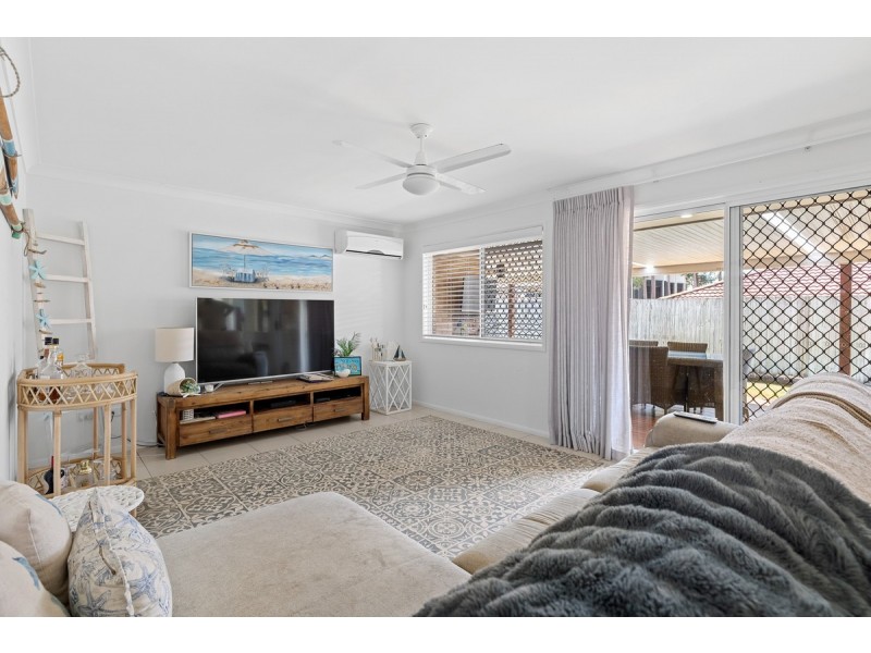 11 Scampi Place, Redland Bay QLD 4165