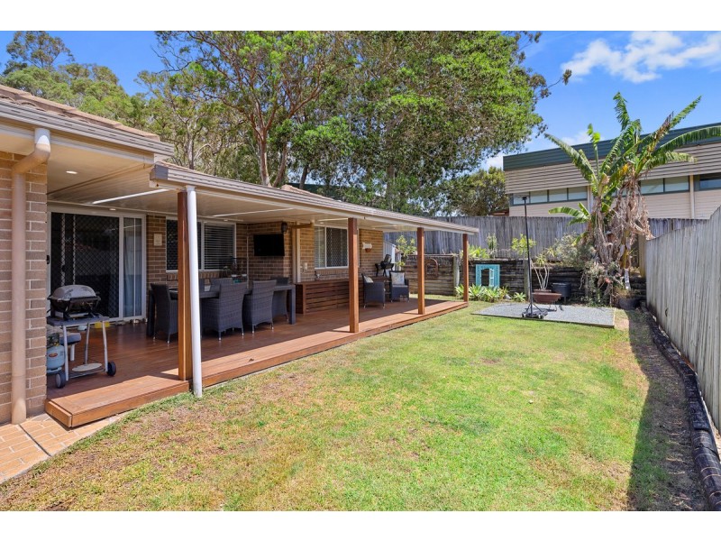 11 Scampi Place, Redland Bay QLD 4165