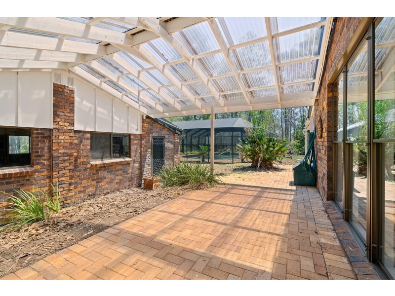 121 Pioneer Road, Sheldon QLD 4157