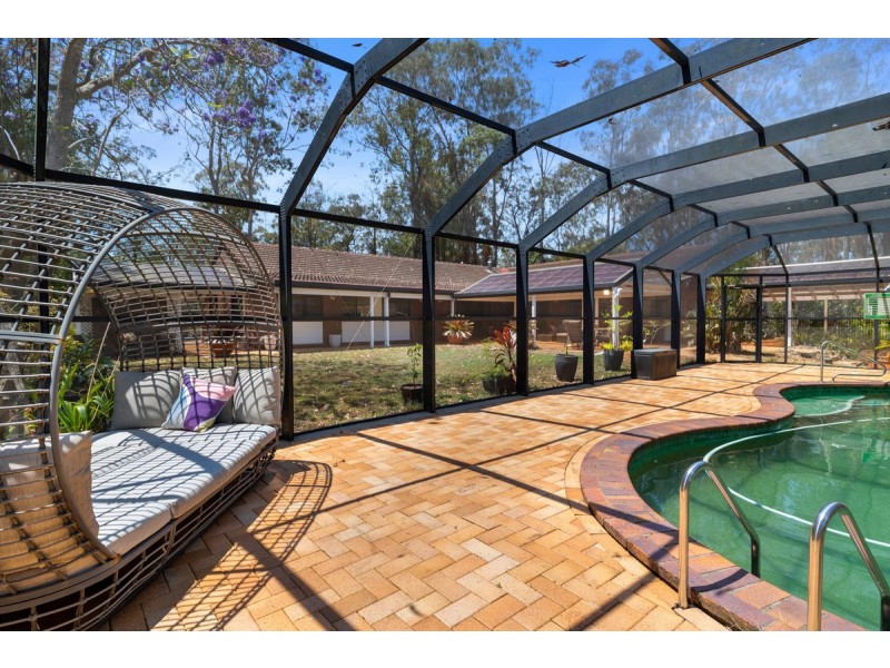 121 Pioneer Road, Sheldon QLD 4157