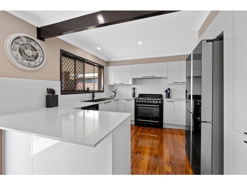 8 Hamersley Circuit, Alexandra Hills QLD 4161