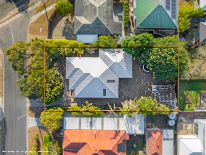 6 Bethania Street, Lota QLD 4179