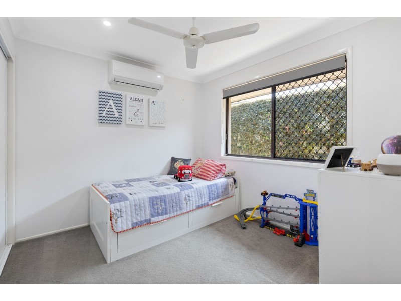 21 Dawn Crescent, Thornlands QLD 4164