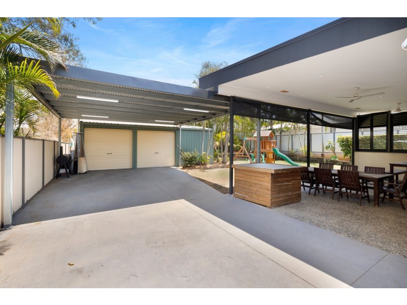 21 Dawn Crescent, Thornlands QLD 4164