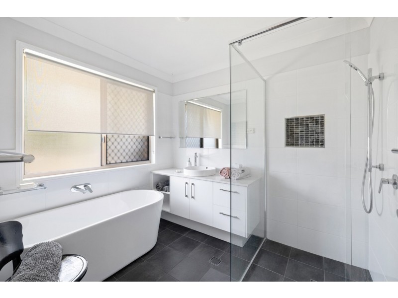 18 Durian Street, Mount Cotton QLD 4165