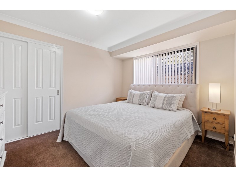 33 Mergowie Drive, Cleveland QLD 4163