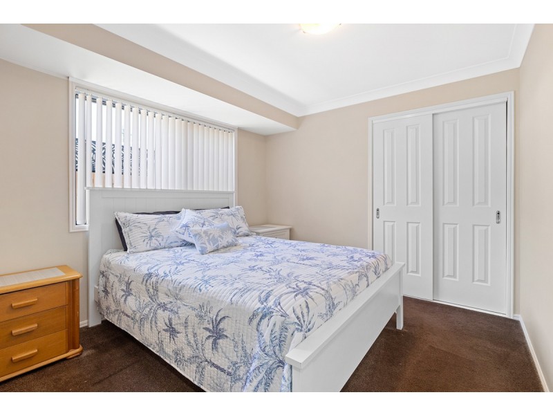 33 Mergowie Drive, Cleveland QLD 4163