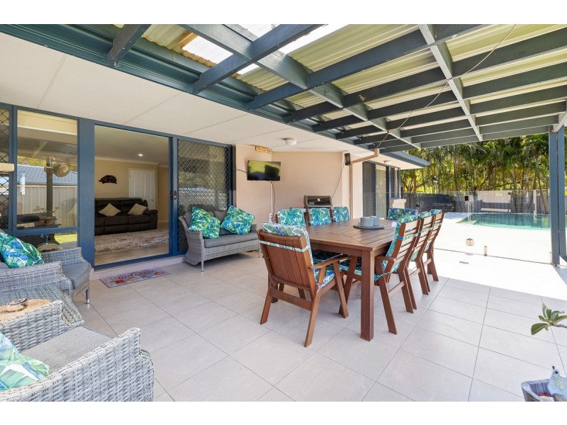 33 Mergowie Drive, Cleveland QLD 4163