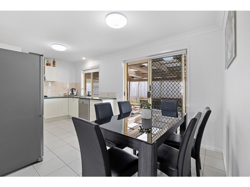 5 Coventry Court, Wellington Point QLD 4160