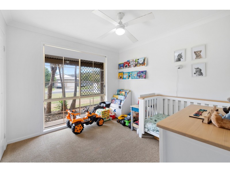 5 Coventry Court, Wellington Point QLD 4160