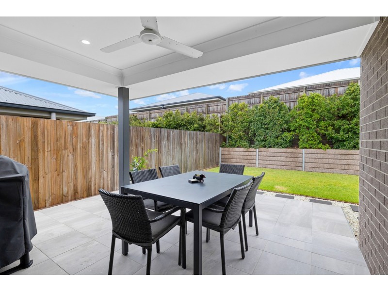 20 Muirfield Street, Thornlands QLD 4164