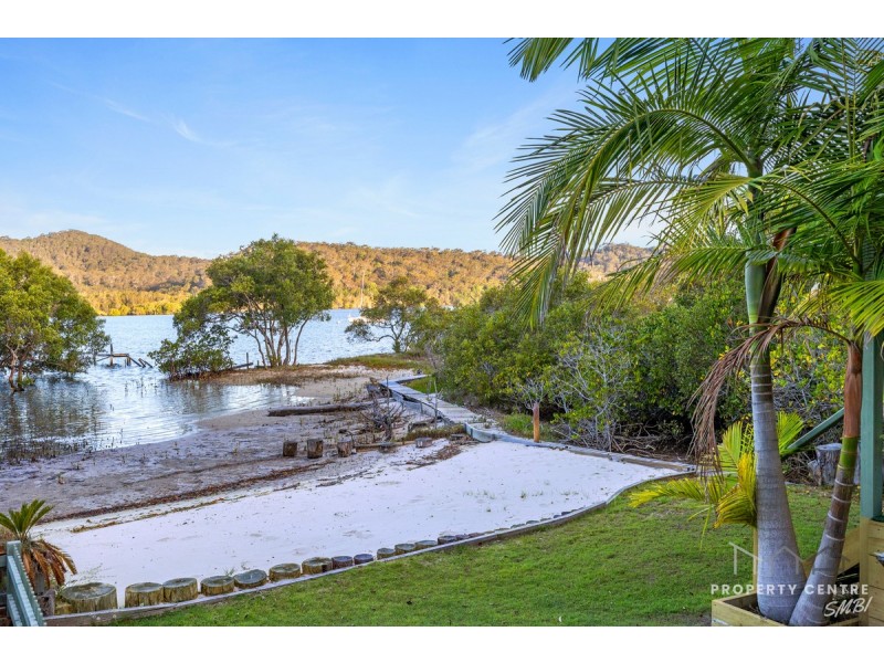 107 Wahine Drive, Russell Island QLD 4184