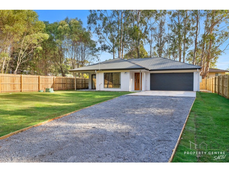 8 Nautilus Parade, Russell Island QLD 4184