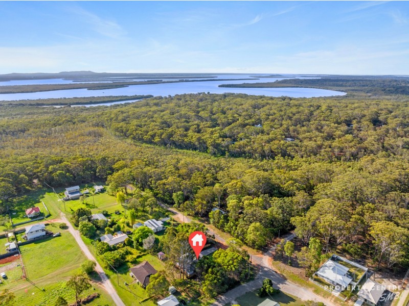 8 Nautilus Parade, Russell Island QLD 4184