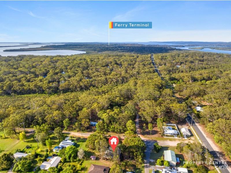 8 Nautilus Parade, Russell Island QLD 4184