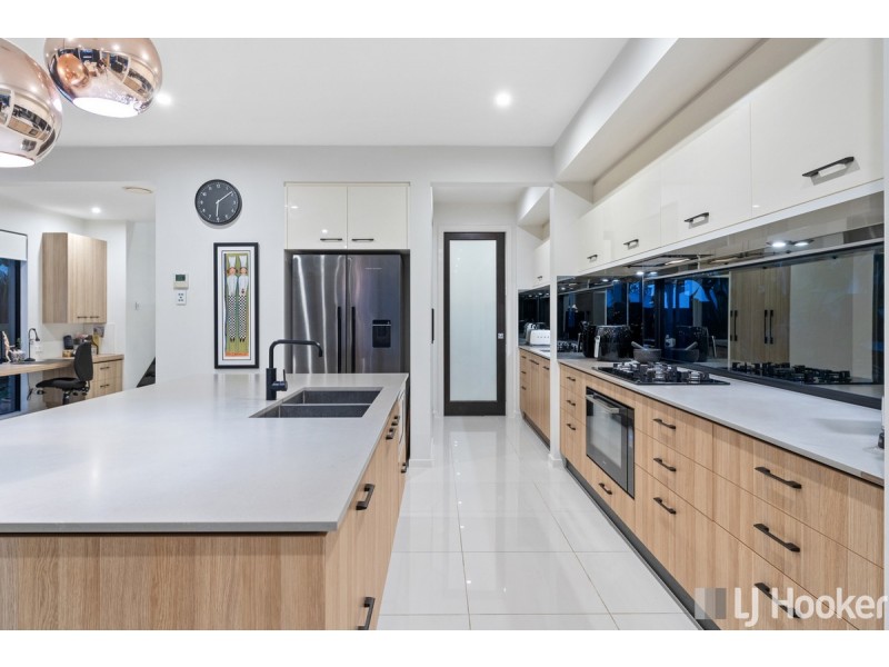 9 Seawater Street, Thornlands QLD 4164