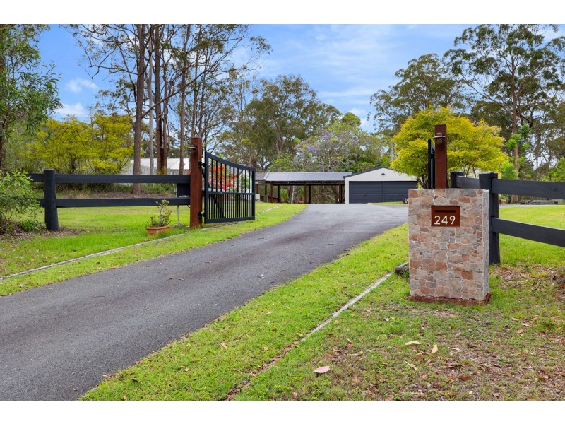 249 Avalon Road, Sheldon QLD 4157