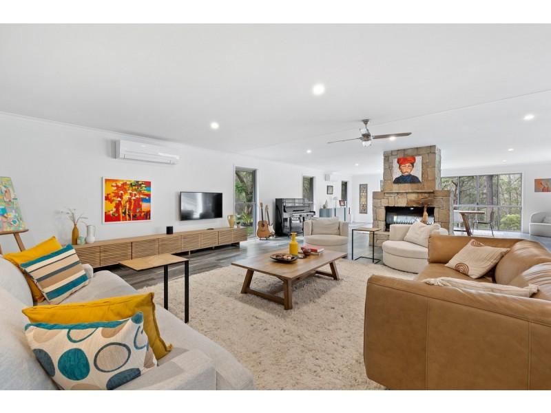 249 Avalon Road, Sheldon QLD 4157