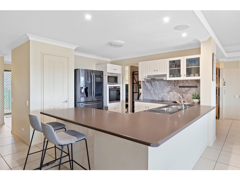 12 Clifford Court, Capalaba QLD 4157