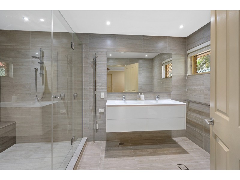 12 Clifford Court, Capalaba QLD 4157