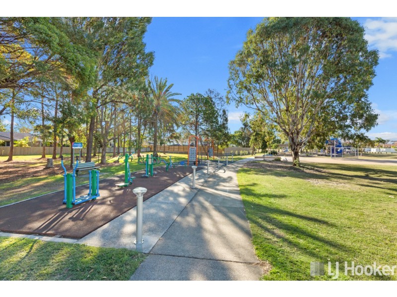 21 Cleveland Terrace, Ormiston QLD 4160