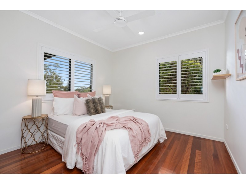 46D Trinder Road, Ashgrove QLD 4060