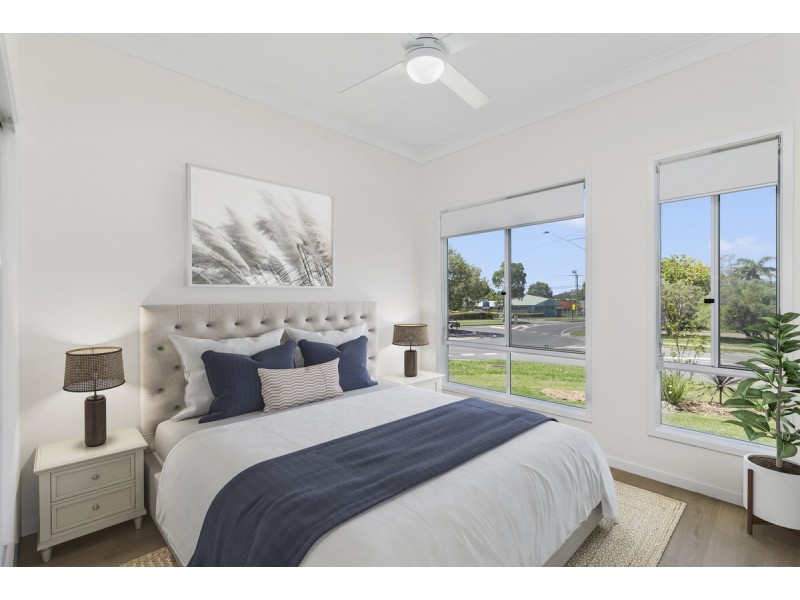 1 Schmidt Street, Victoria Point QLD 4165