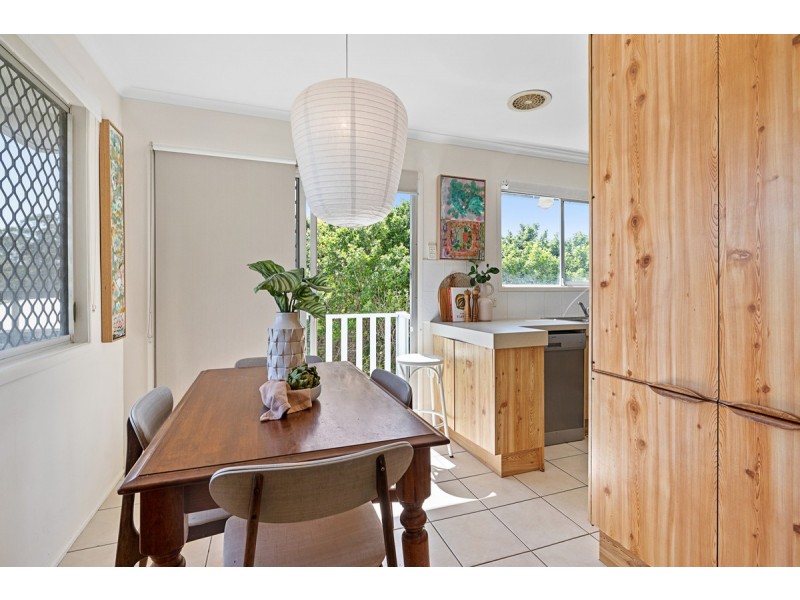 7 Sharven Avenue, Cleveland QLD 4163