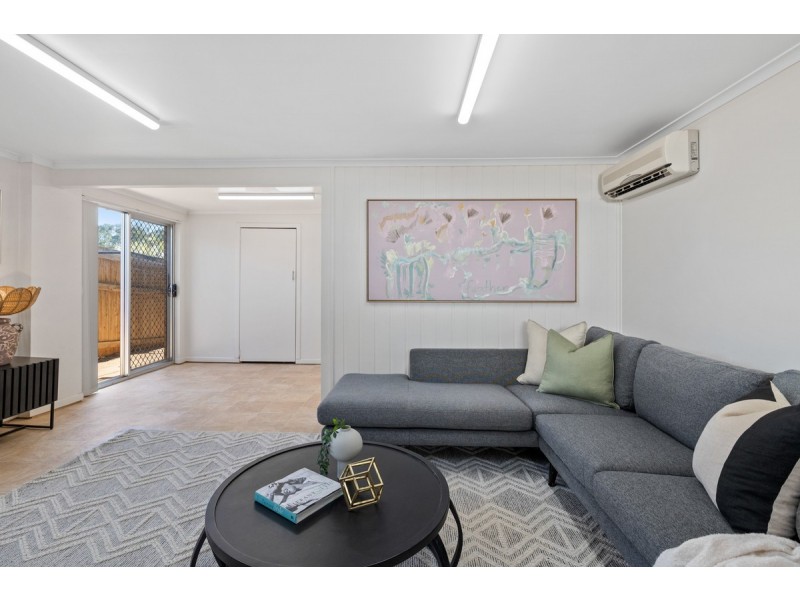 7 Sharven Avenue, Cleveland QLD 4163