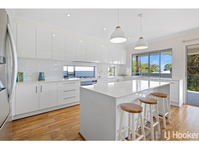 8 Russell Street, Cleveland QLD 4163