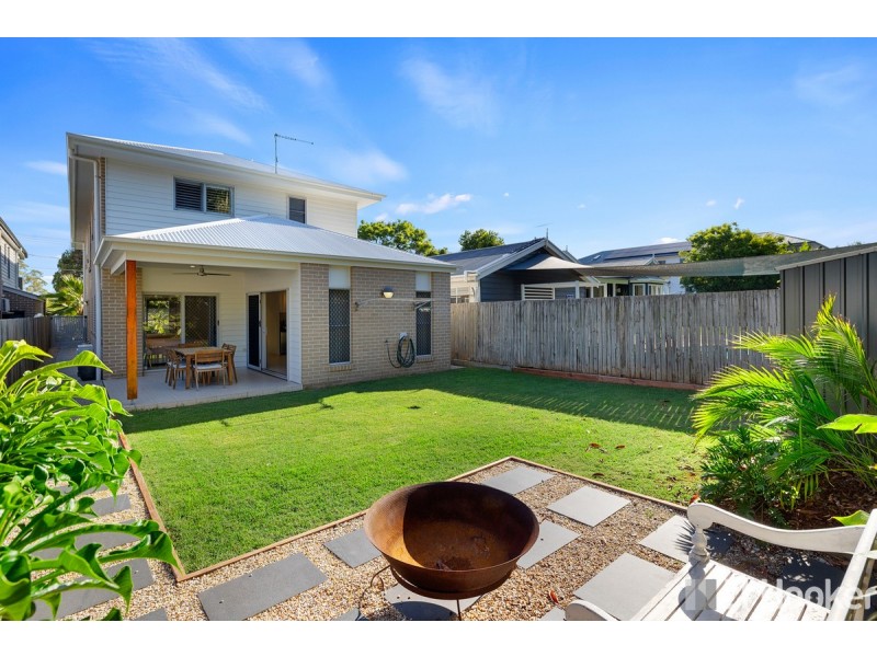 8 Russell Street, Cleveland QLD 4163