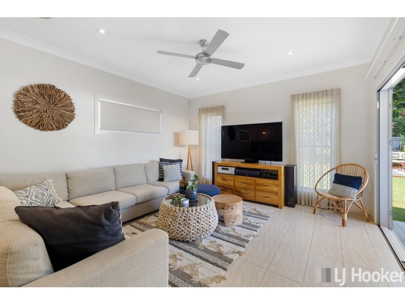 8 Russell Street, Cleveland QLD 4163