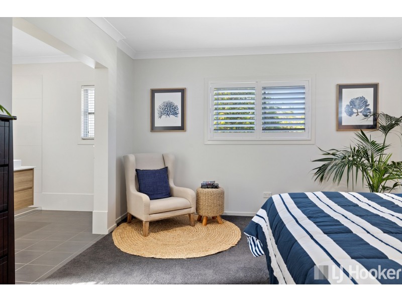 8 Russell Street, Cleveland QLD 4163