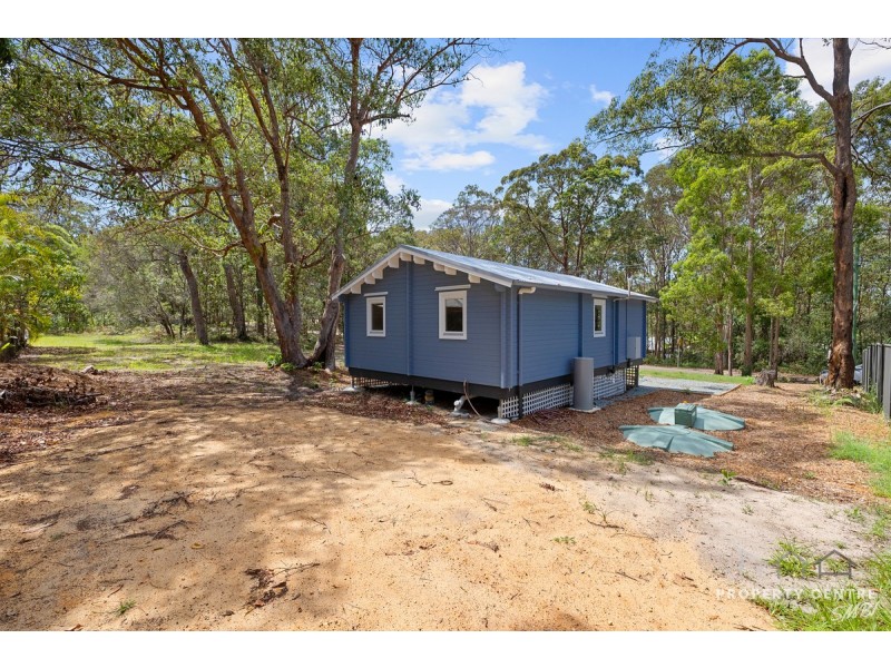 41 Kennedy Avenue, Russell Island QLD 4184