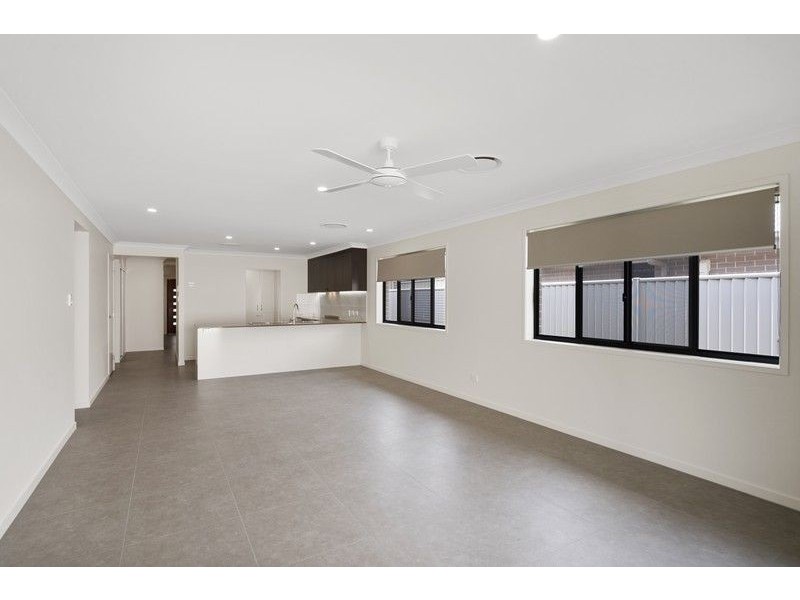 16 Highridge Place, Alexandra Hills QLD 4161