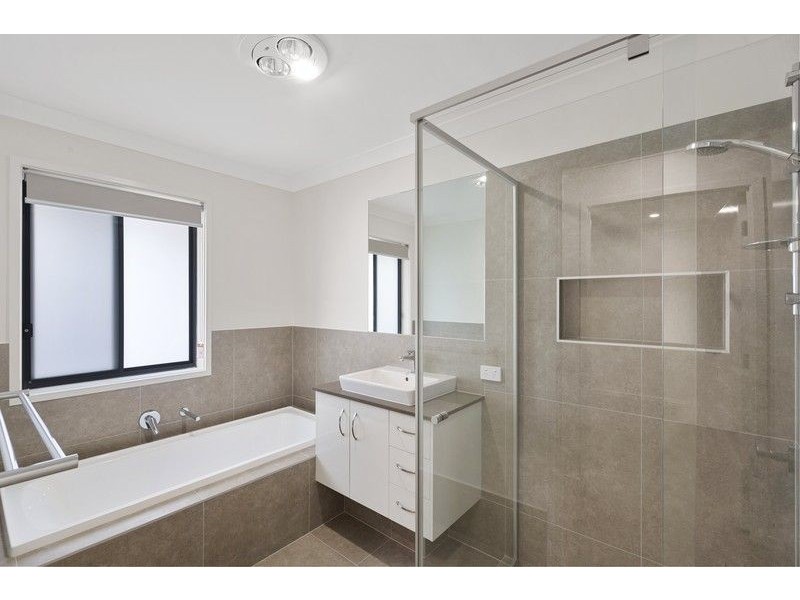 16 Highridge Place, Alexandra Hills QLD 4161
