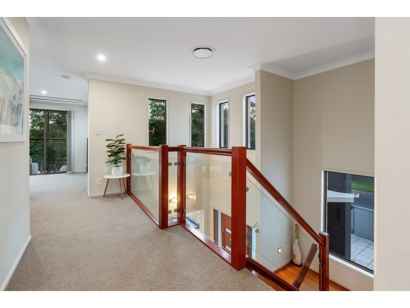 130 Burdekin Drive, Sinnamon Park QLD 4073