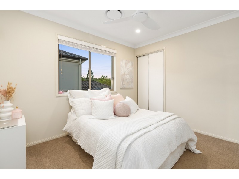 130 Burdekin Drive, Sinnamon Park QLD 4073