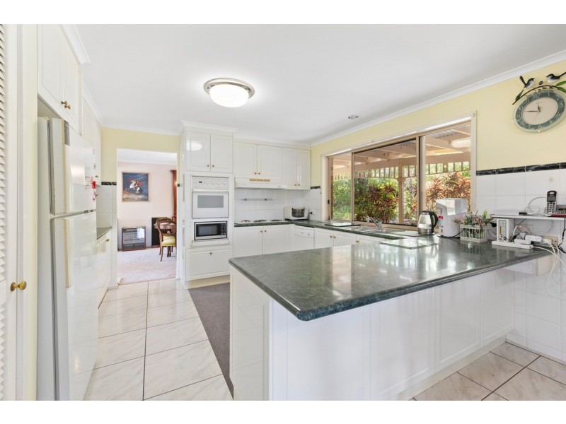 8 Piccolo Court, Victoria Point QLD 4165
