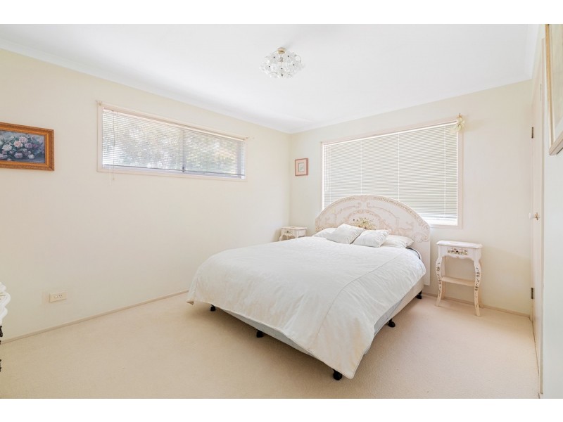 8 Piccolo Court, Victoria Point QLD 4165
