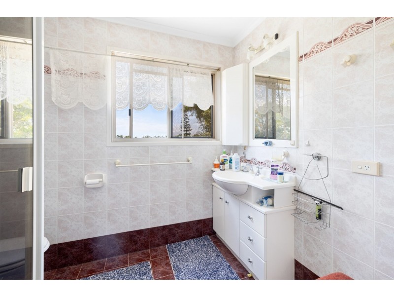 8 Piccolo Court, Victoria Point QLD 4165