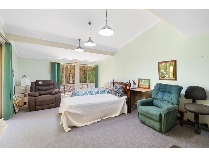 8 Piccolo Court, Victoria Point QLD 4165