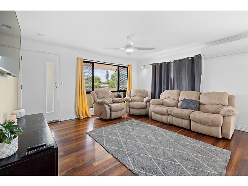 8 Benfer Road, Victoria Point QLD 4165