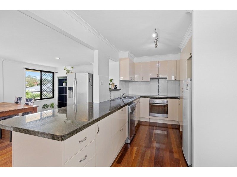 8 Benfer Road, Victoria Point QLD 4165